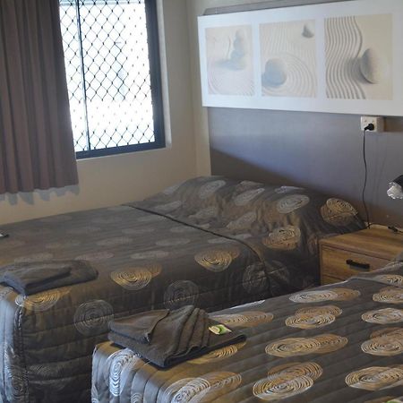 Carmila Sands Motel エクステリア 写真